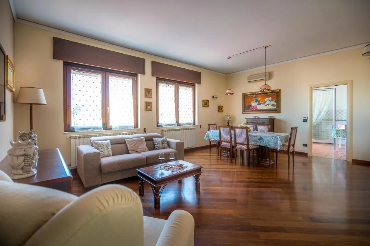 Al Sesto City Center Capo dʼOrlando Appartamento